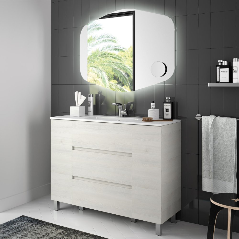 Miroir salle de bain à la forme singulière 