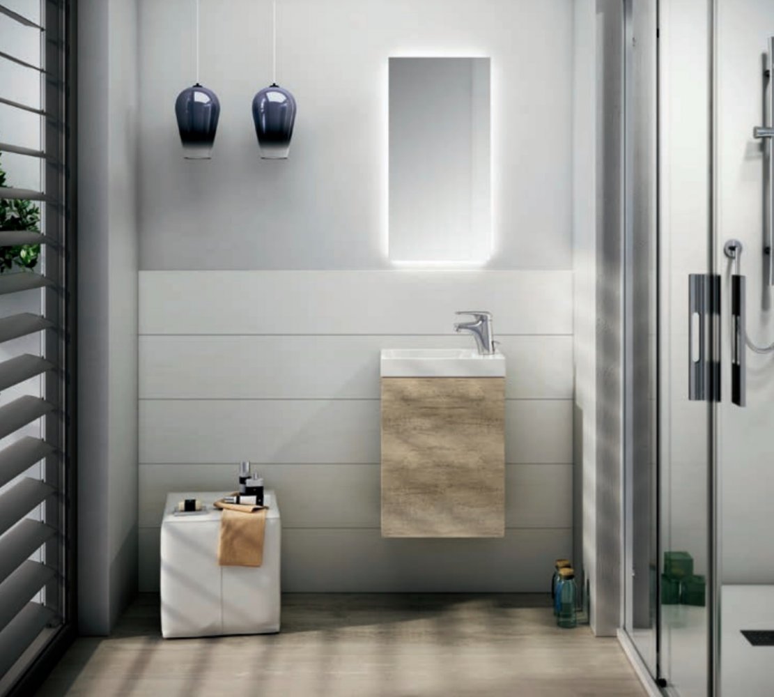 Salle de bain petit espace avec meuble compact