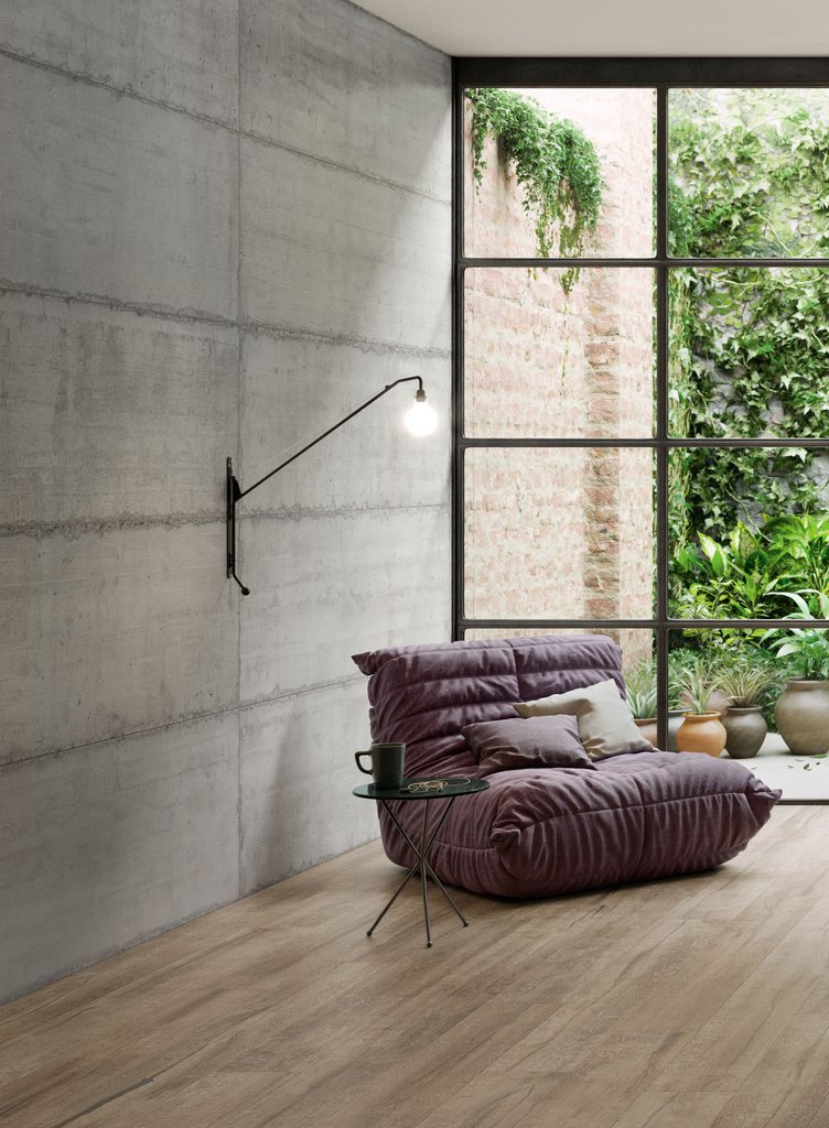 Carrelage effet bois et revêtement béton