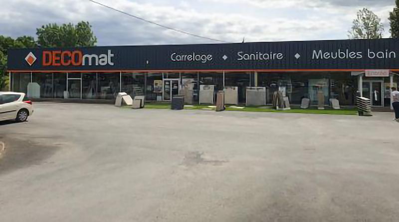 Magasin Decomat à Bergerac qui intègre le réseau Carrelage et bain