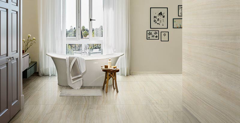 Carrelage imitation marbre beige pour une ambiance sobre