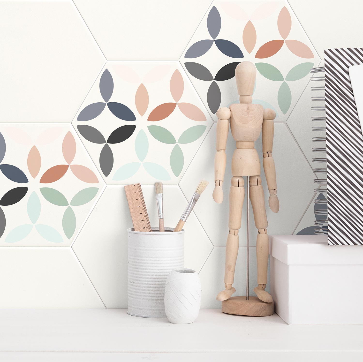 Carrelage hexagonal Daris Vise avec motif pour une déco murale