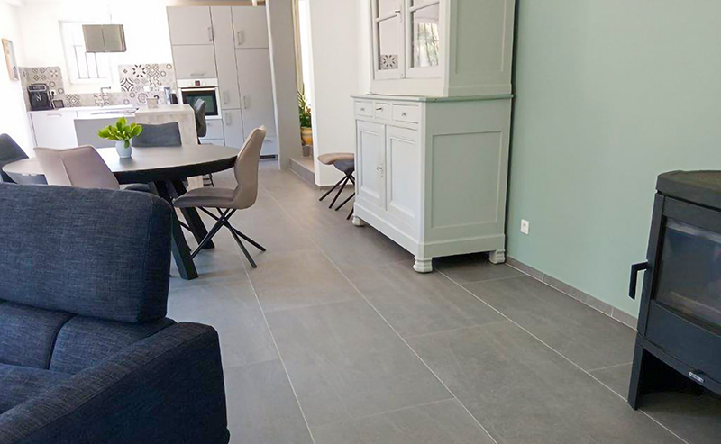 Rénovation cuisine et séjour par le magasin carrelage et bain à Montélimar  Nord