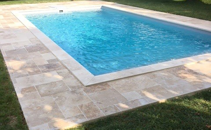 Rénovation piscine par le magasin le carrelage et bain